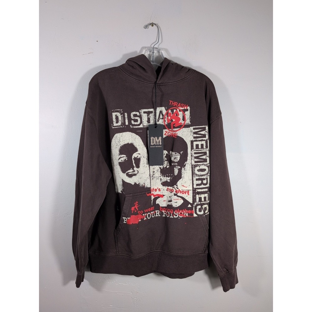 Distant Memories Brown Graphic Hoodie Mens Large Thrash Zone Skull Made in USA‎